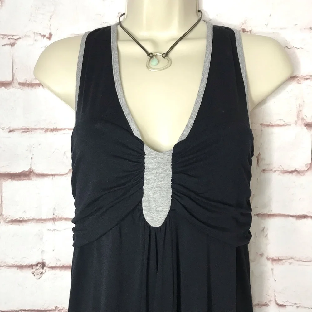 MOD-O-DOC  asymmetrical sleeveless tunic top black & grey Size SMALL - Picture 12 of 15